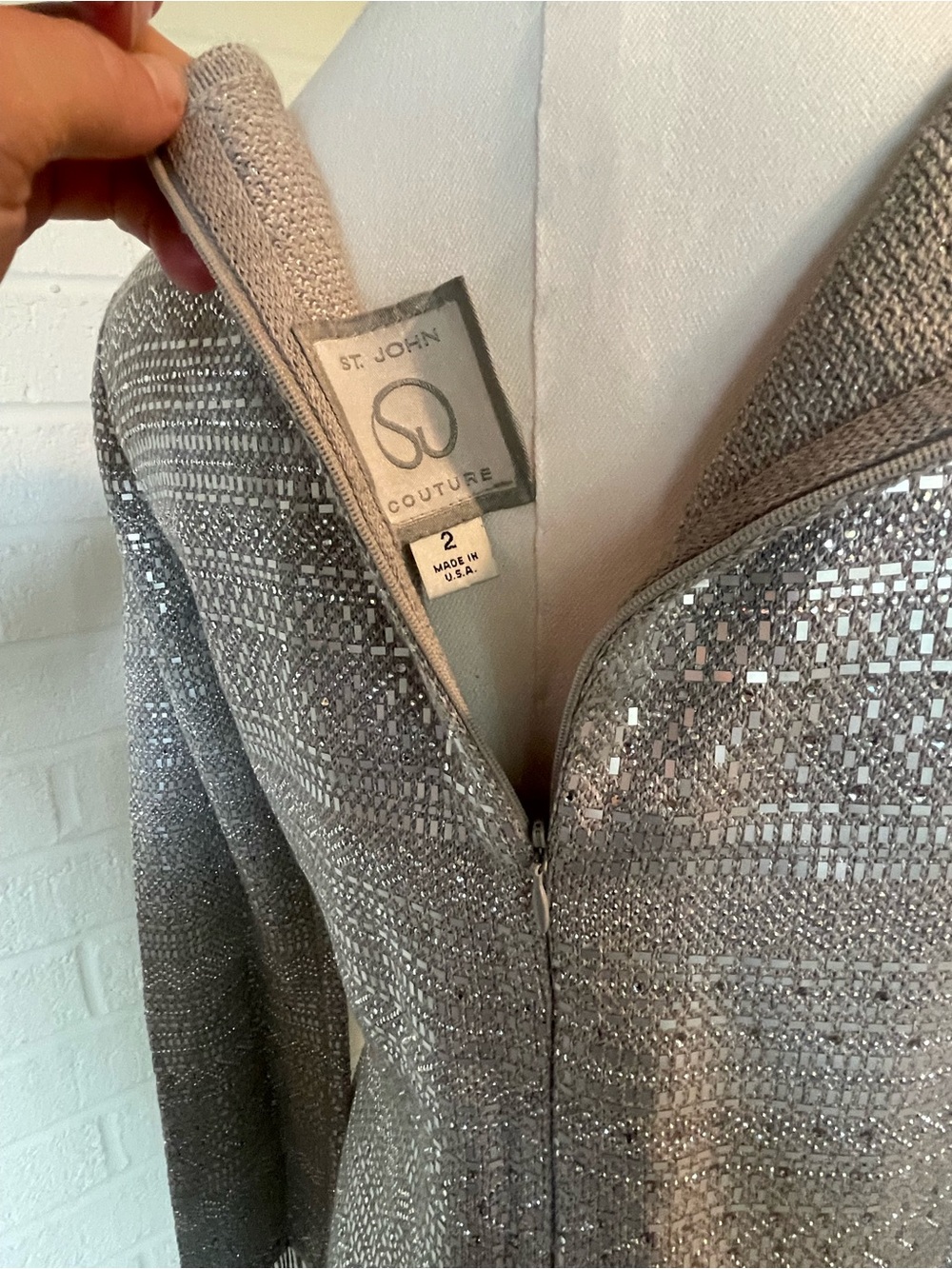 St. John Couture Silver Metallic Knit Fringe Cocktail Dress Size 2 - Picture 9 of 10